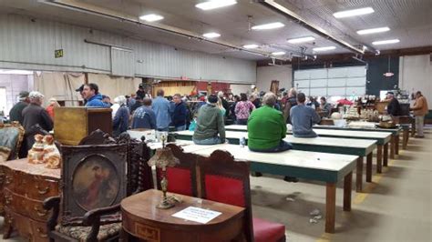 Crumpton auction - Crumpton Auction is a weekly auction house that sells 3000-5000 lots per week. Follow their Facebook page to see photos, videos and updates of …
